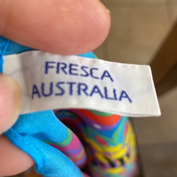 Fresca Australia Fish Print Polyester scarf - Picture 2 of 5